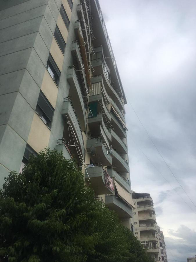 Guest House Fier Exterior foto